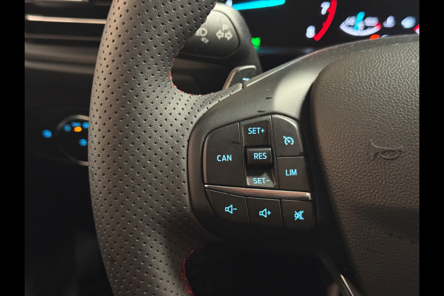 Ford FOCUS Wagon 1.0 EcoBoost Hybrid ST-Line | Led | Stoelverwarming | Carplay | Stuurverwarming | Parkeersensoren| Trekhaak