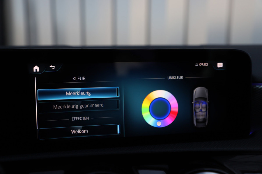 Mercedes-Benz A-Klasse 180 Business Solution Luxury | 136PK | Sfeerverlichting+ | Stoelverw. | Widescreen | Camera | Clima | Carplay | 2020.