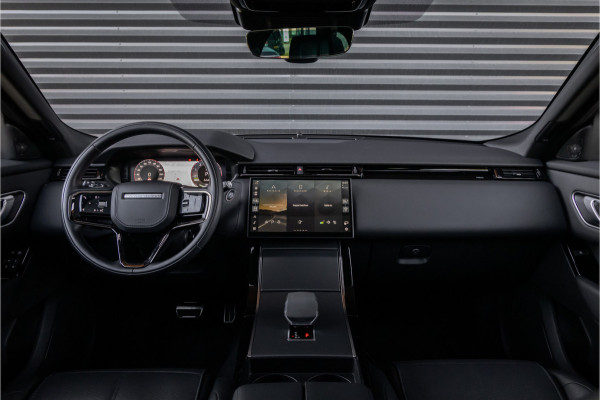 Land Rover Range Rover Velar P400e AWD Dynamic HSE PHEV - British Racing Green- 22 inch