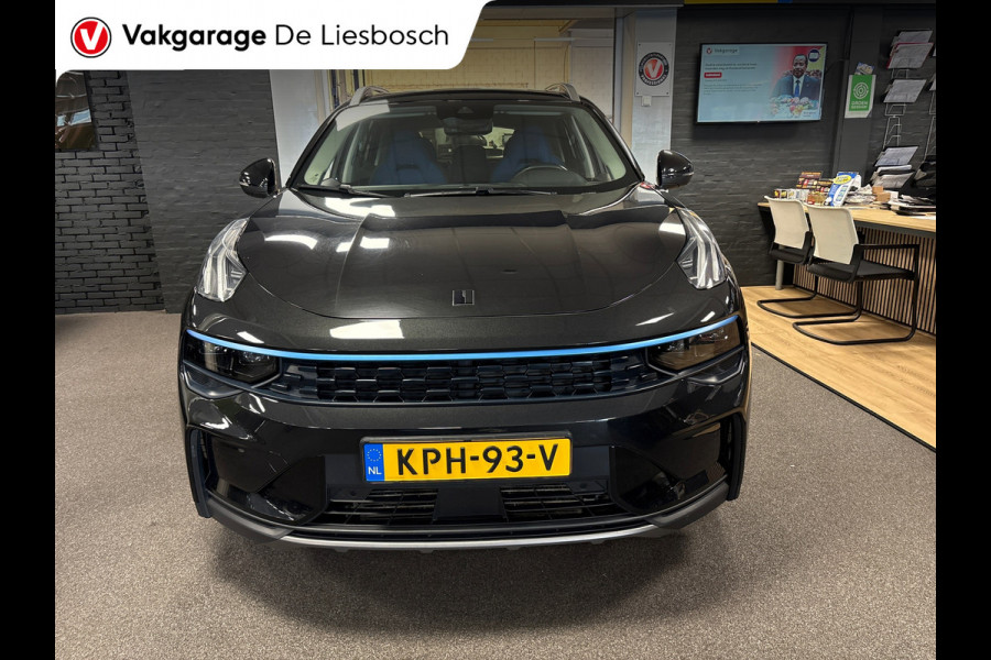Lynk & Co 01 1.5 / pano / navi / camera / Infinity / memory / elec klep / Apple Android carplay