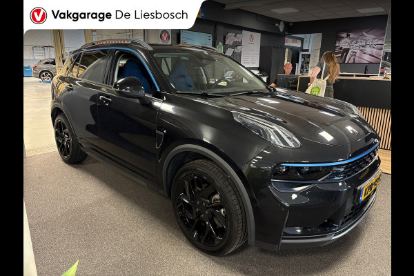 Lynk & Co 01 1.5 / pano / navi / camera / Infinity / memory / elec klep / Apple Android carplay
