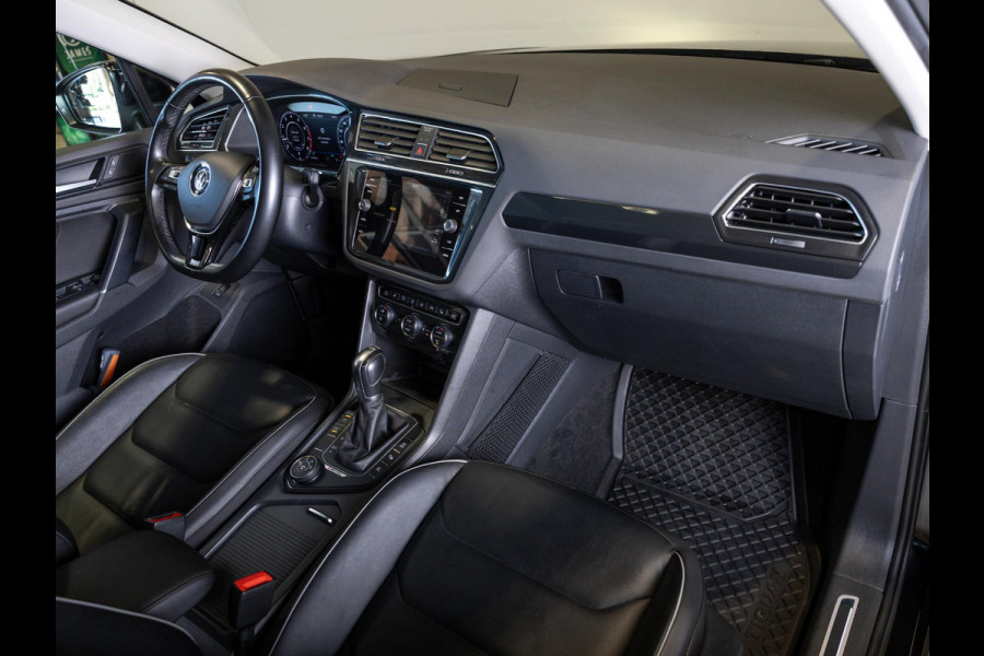 Volkswagen Tiguan 1.4 TSI 4Motion R-Line / 150pk / NL Auto / Panorama dak / Trekhaak / Rondomzicht camera / Leder /