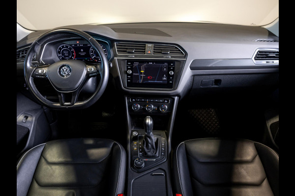 Volkswagen Tiguan 1.4 TSI 4Motion R-Line / 150pk / NL Auto / Panorama dak / Trekhaak / Rondomzicht camera / Leder /