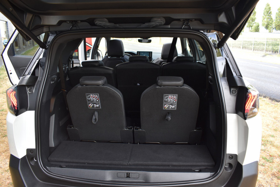 Peugeot 5008 1.2 GT 7-persoons Pano Automaat Navi