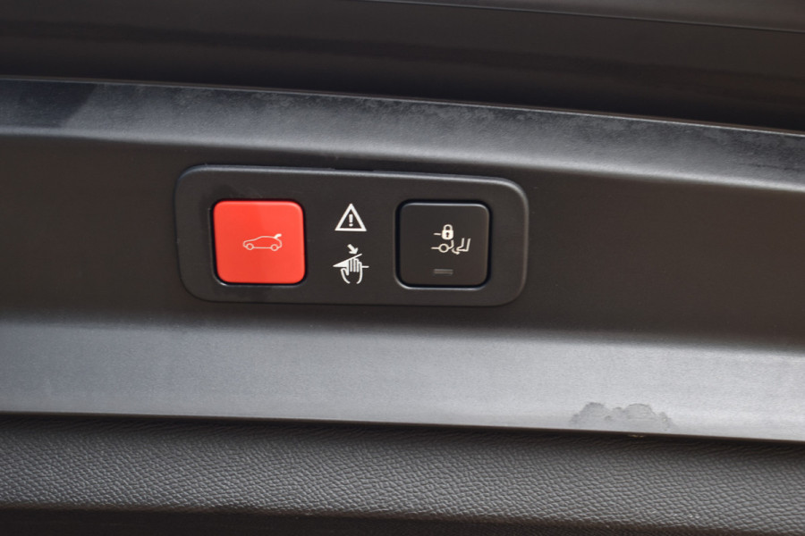 Peugeot 5008 1.2 GT 7-persoons Pano Automaat Navi