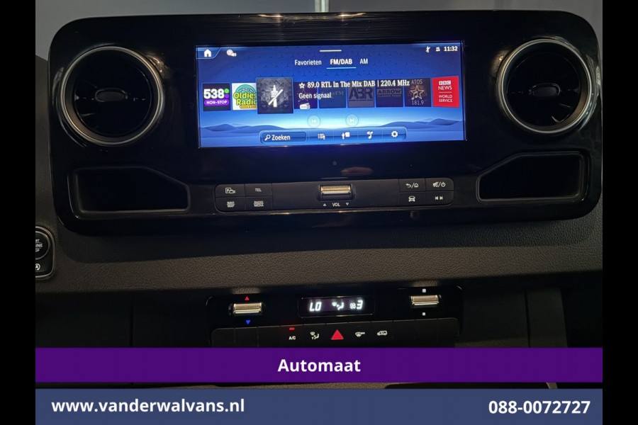 Mercedes-Benz Sprinter 317 CDI 170pk 9G-Tronic Automaat L2H2 Facelift Euro6 Airco | Camera | XXL Navigatie | Cruisecontrol | LED Chauffeursstoel, Parkeersensoren, Stoelverwarming, Bijrijdersbank