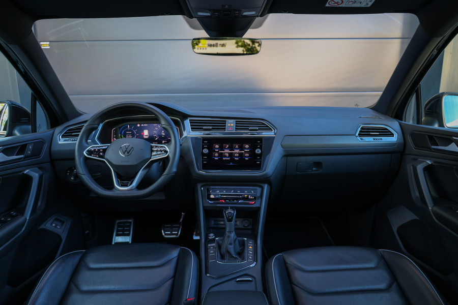 Volkswagen Tiguan 1.4 TSI eHybrid R-Line Business | BTW | 2X MEMORY | LEDER | 360 | IQ-LIGHT | STOEL&STUURVERW | KEYLESS |