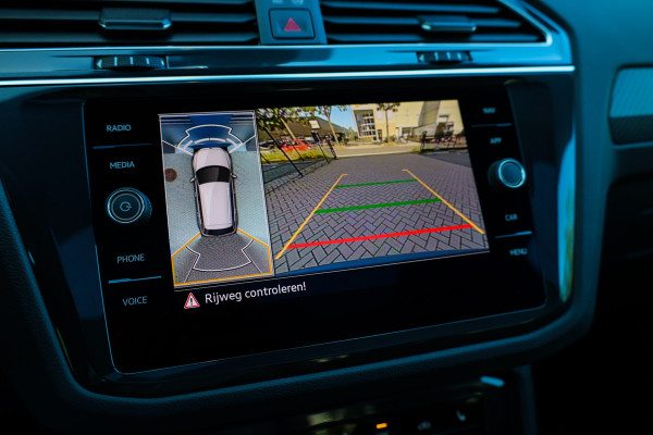 Volkswagen Tiguan 1.4 TSI eHybrid R-Line Business | BTW | 2X MEMORY | LEDER | 360 | IQ-LIGHT | STOEL&STUURVERW | KEYLESS |