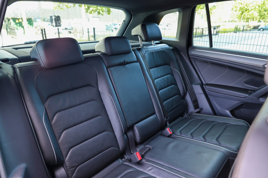 Volkswagen Tiguan 1.4 TSI eHybrid R-Line Business | BTW | 2X MEMORY | LEDER | 360 | IQ-LIGHT | STOEL&STUURVERW | KEYLESS |