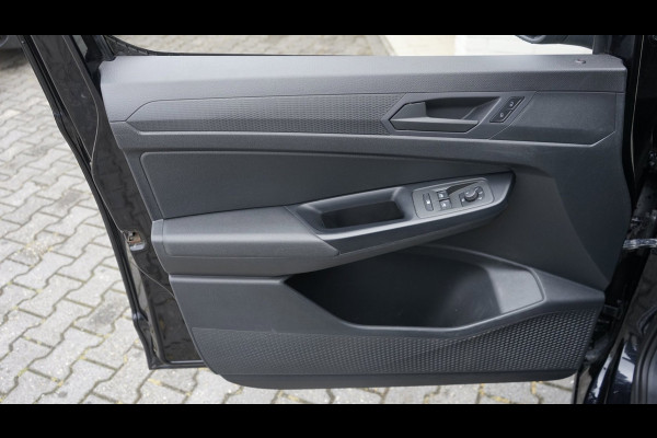 Volkswagen Caddy 1.5 eTSI MAXTON DESIGN AUTOMAAT|BENZINE|CAMERA|CARPLAY|CRUISE|NAVIGATIE|PDC|STANDKACHEL|STOELVERWARMING|TREKHAAK