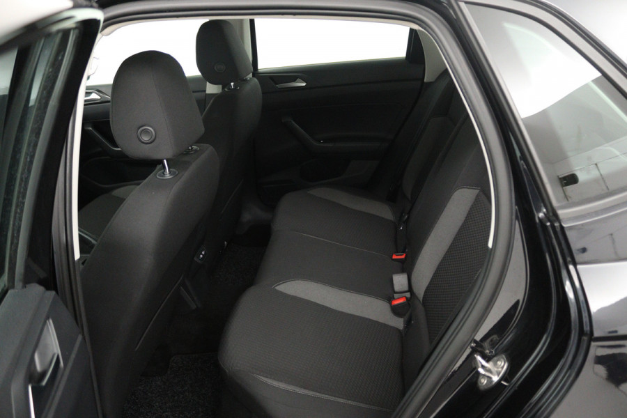 Volkswagen Polo 1.0 TSI Life (CARPLAY, PARKEERSENSOREN, CRUISE CONTROL ADAPTIEF)