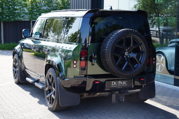 Land Rover Defender 110 / FULL URBAN PACK / Meridian / Panoramadak