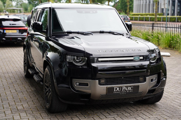 Land Rover Defender 110 3.0 D250 110 HSE GERESERVEERD