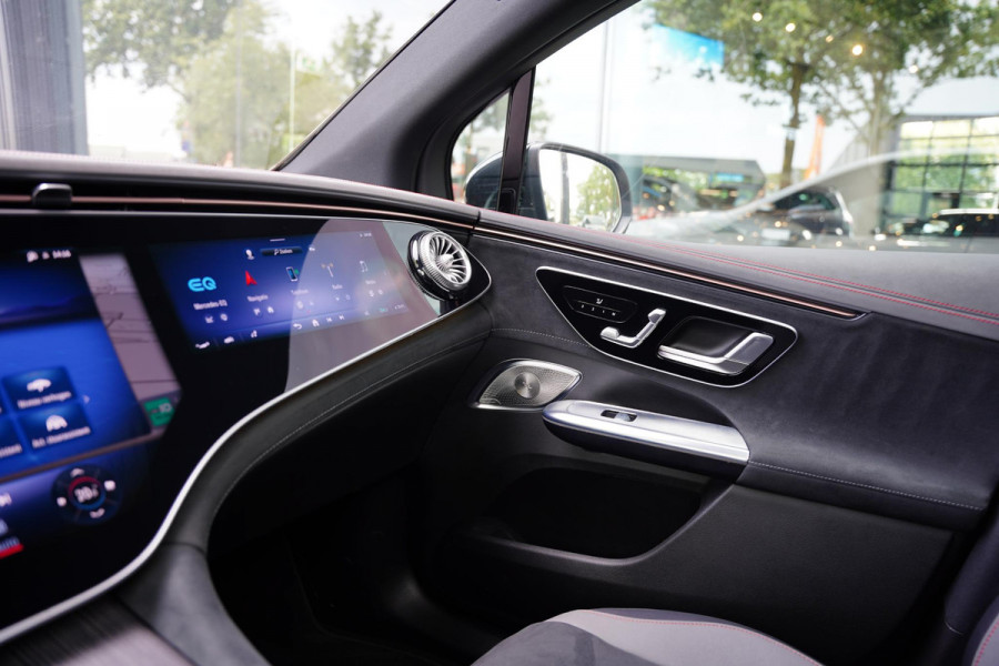 Mercedes-Benz EQE 500 4Matic AMG Line 91 kWh / Nw. Pr. 142K / Panoramadak / Burmester