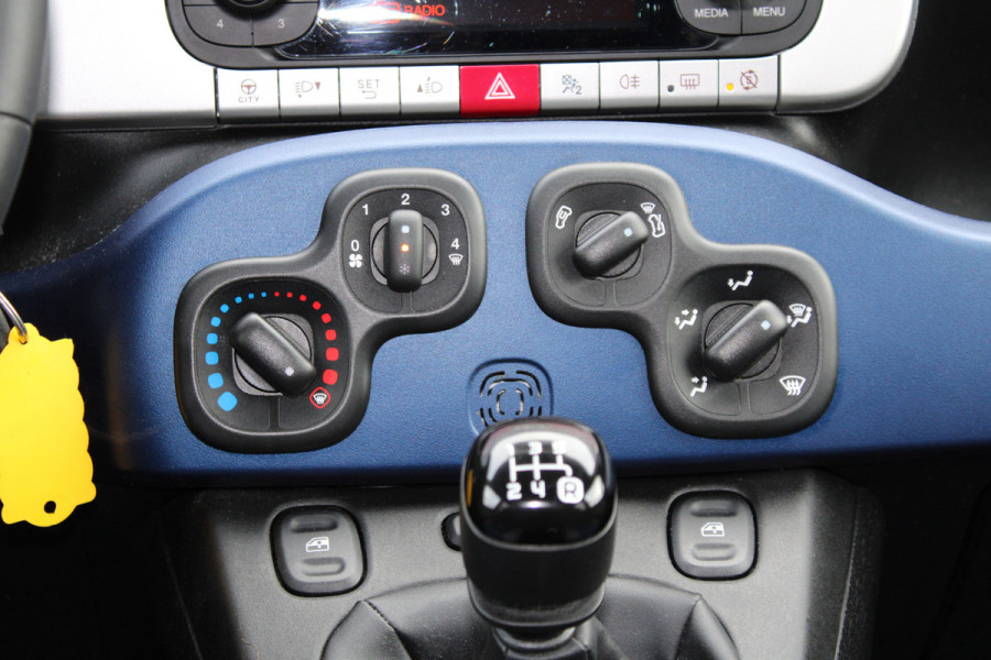 Fiat Panda TwinAir Tech | Trekhaak | Lichtmetalen velgen | Bluetooth