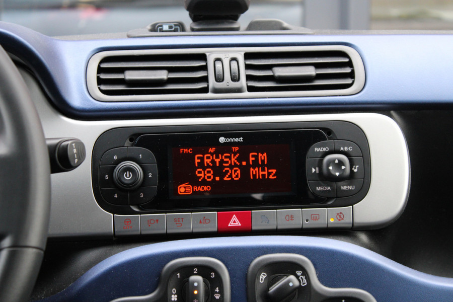 Fiat Panda TwinAir Tech | Trekhaak | Lichtmetalen velgen | Bluetooth