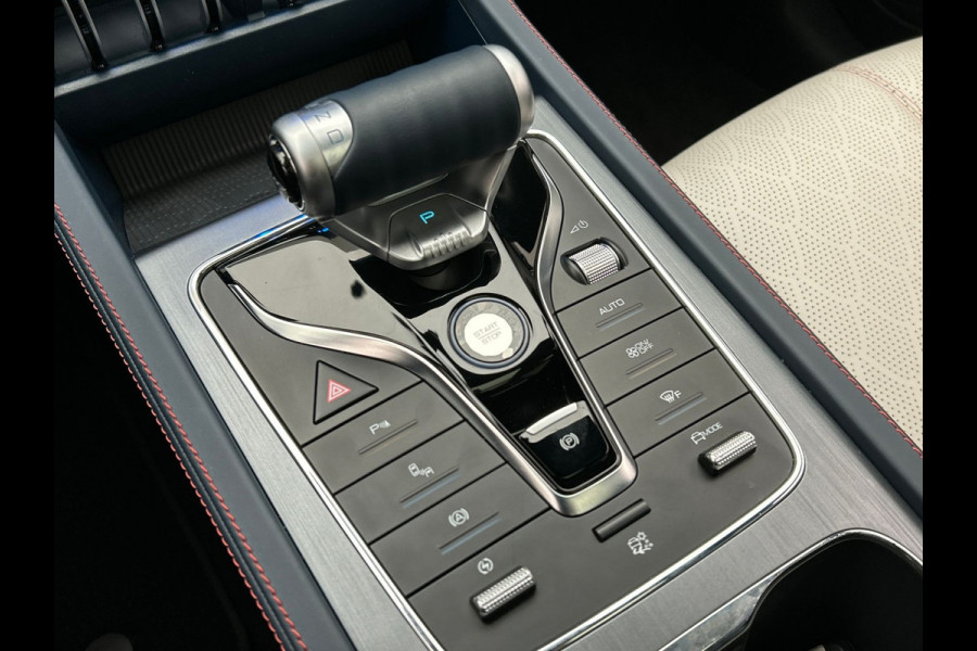BYD ATTO 3 BYD ATTO 3 Design 60 kWh |*55 STUKS* | 204 PK | Pano/dak | Adapt/Cruise/Control | Leder/Beige/Blauw | 360/Camera