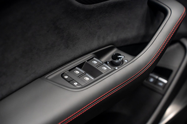 Audi Q8 60 TFSI e quattro Pro Line S Competition *Bang & Olufsen Advanced / AWD-besturing / Panorama / Stoelventilatie + massage / Soft-Close / HUD*