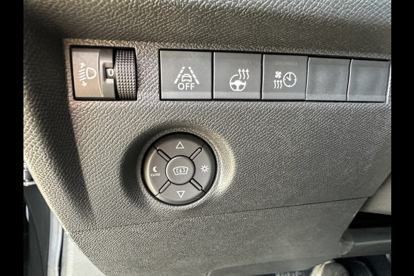 Citroën Ë-C4 SHINE 136PK 50 kWh (Stuurverwarming - Head-up display - Navigatie - Camera)