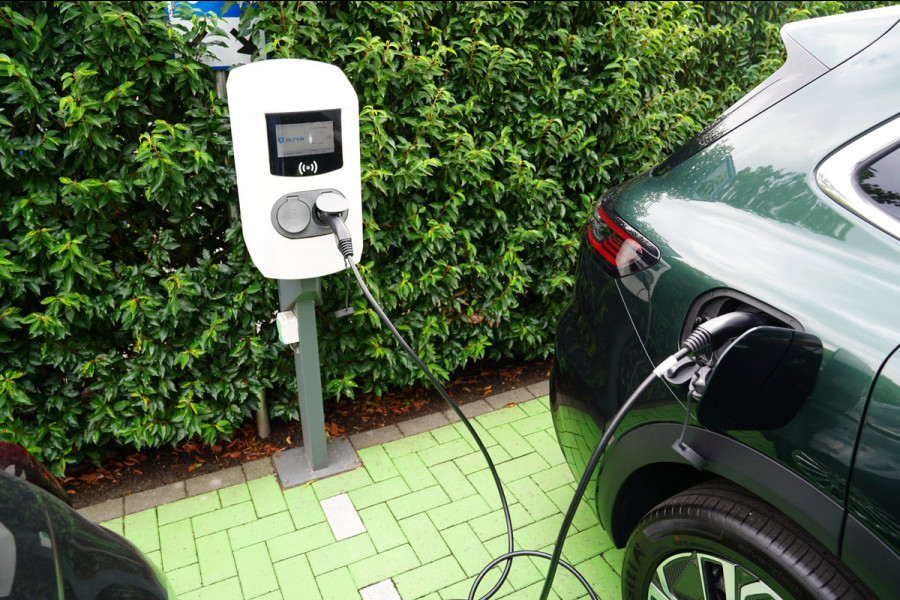 GEELY Starray EM-i 1.5 PHEV Pro|Prijs rijklaar incl 8 Jaar fabrieksgarantie|Nieuw Navi Blindspot 360 Camera Leder Verw stoelen/st.