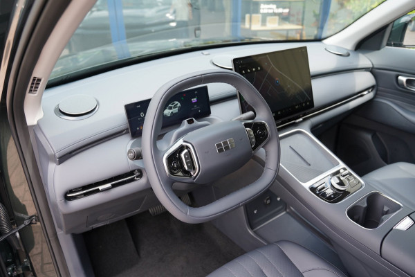GEELY Starray EM-i 1.5 PHEV Pro|Prijs rijklaar incl 8 Jaar fabrieksgarantie|Nieuw Navi Blindspot 360 Camera Leder Verw stoelen/st.