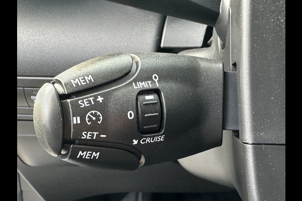 Citroën C3 Aircross 110PK eat6 AUTOMAAT FEEL (TREKHAAK - ARMSTEUN - NAVIGATIE - PDC ACHTER)