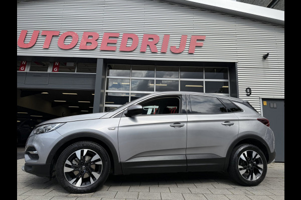 Opel Grandland X 1.2 Turbo Innovation - AUTOMAAT I Navigatie / Apple CarPlay I Airco I LED I PDC I Sport velgen I