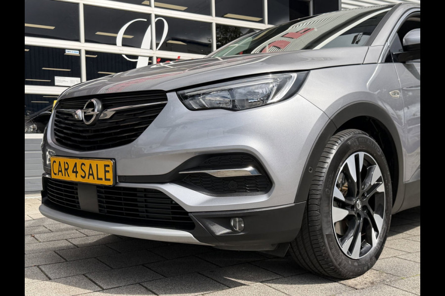 Opel Grandland X 1.2 Turbo Innovation - AUTOMAAT I Navigatie / Apple CarPlay I Airco I LED I PDC I Sport velgen I