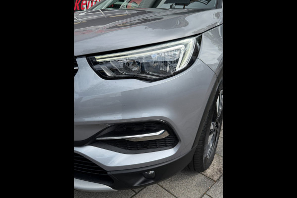 Opel Grandland X 1.2 Turbo Innovation - AUTOMAAT I Navigatie / Apple CarPlay I Airco I LED I PDC I Sport velgen I