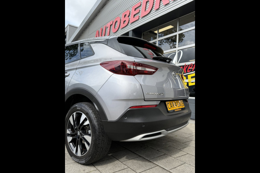 Opel Grandland X 1.2 Turbo Innovation - AUTOMAAT I Navigatie / Apple CarPlay I Airco I LED I PDC I Sport velgen I