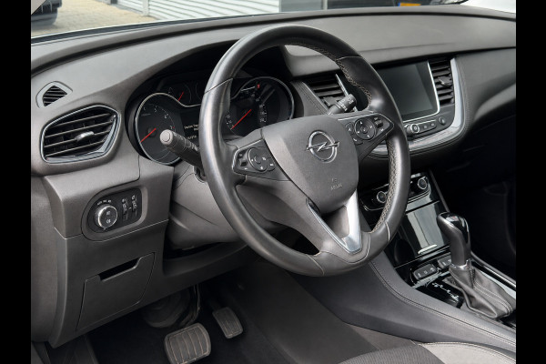 Opel Grandland X 1.2 Turbo Innovation - AUTOMAAT I Navigatie / Apple CarPlay I Airco I LED I PDC I Sport velgen I