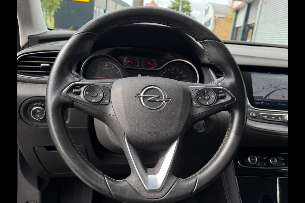 Opel Grandland X 1.2 Turbo Innovation - AUTOMAAT I Navigatie / Apple CarPlay I Airco I LED I PDC I Sport velgen I