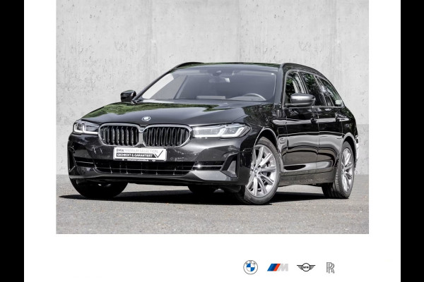 BMW 5 Serie Touring 530e ** LASER, NAVI+, DAKOTA LEDER, PANORAMA, HuD, KEYLESS, MEM, 38.5k onder NP ** 1e EIG - UNFALLFREI - BMW GAR ** ** INFORMEER OOK NAAR ONZE AANTREKKELIJKE FINANCIAL-LEASE TARIEVEN **