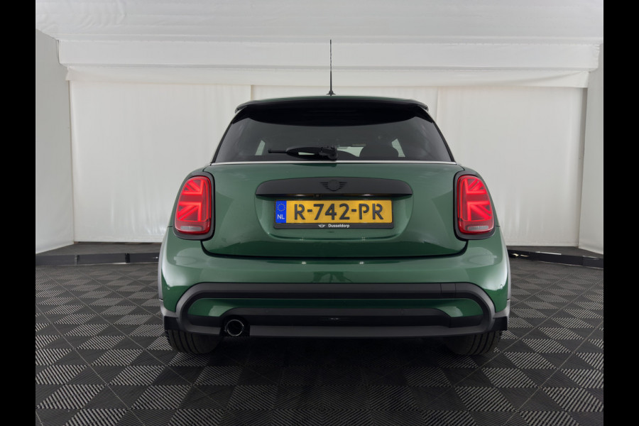 MINI 3-deurs 1.5 One Business Edition (INCL.BTW) Aut. *LEATHER-FABRIC | FULL-LED | NAVI-FULLMAP | SPORT-SEATS | AMBIENT-LIGHT | DIGI-COCKPIT | PRIVACY-GLASS | DAB+ | ECC | PDC | CRUISE | 16''ALU*