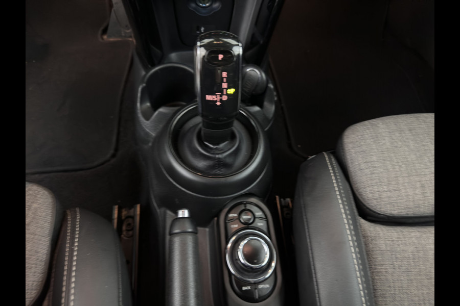 MINI 3-deurs 1.5 One Business Edition (INCL.BTW) Aut. *LEATHER-FABRIC | FULL-LED | NAVI-FULLMAP | SPORT-SEATS | AMBIENT-LIGHT | DIGI-COCKPIT | PRIVACY-GLASS | DAB+ | ECC | PDC | CRUISE | 16''ALU*