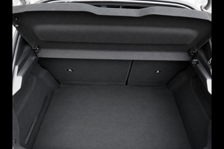 Peugeot 208 1.2 PureTech Allure pack Automaat Navigatie Apple CarPlay Android Auto Parkeerhulp Cruise control Climate control Lichtmetalen velgen
