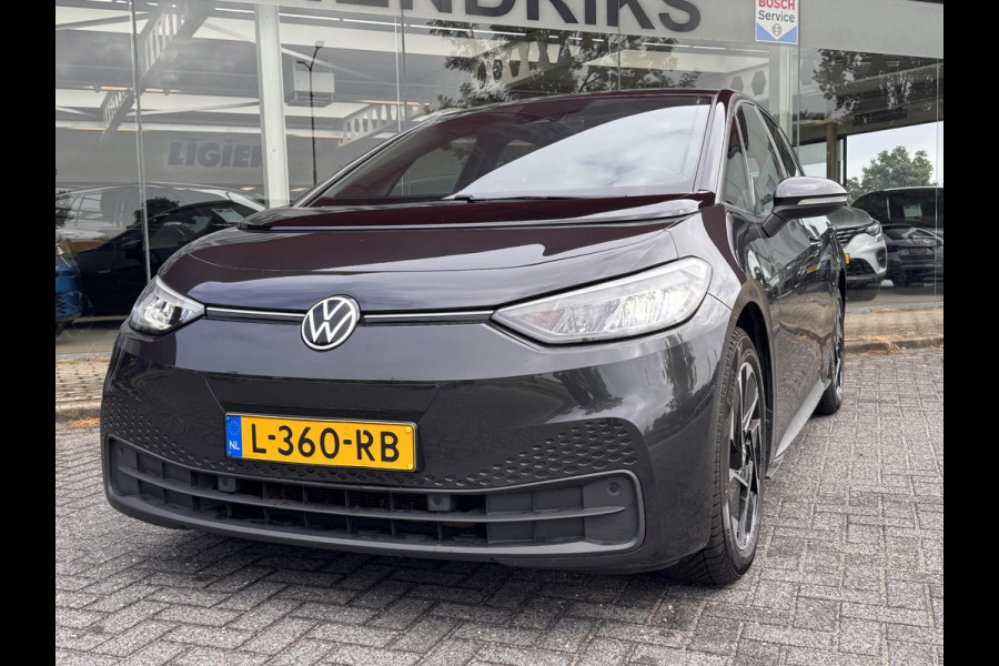 Volkswagen ID.3 Life 58 kWh | SOH: 95,1% | LED | 18"LM | Adaptive CC | Navi | Climate | Stoelverwarming |