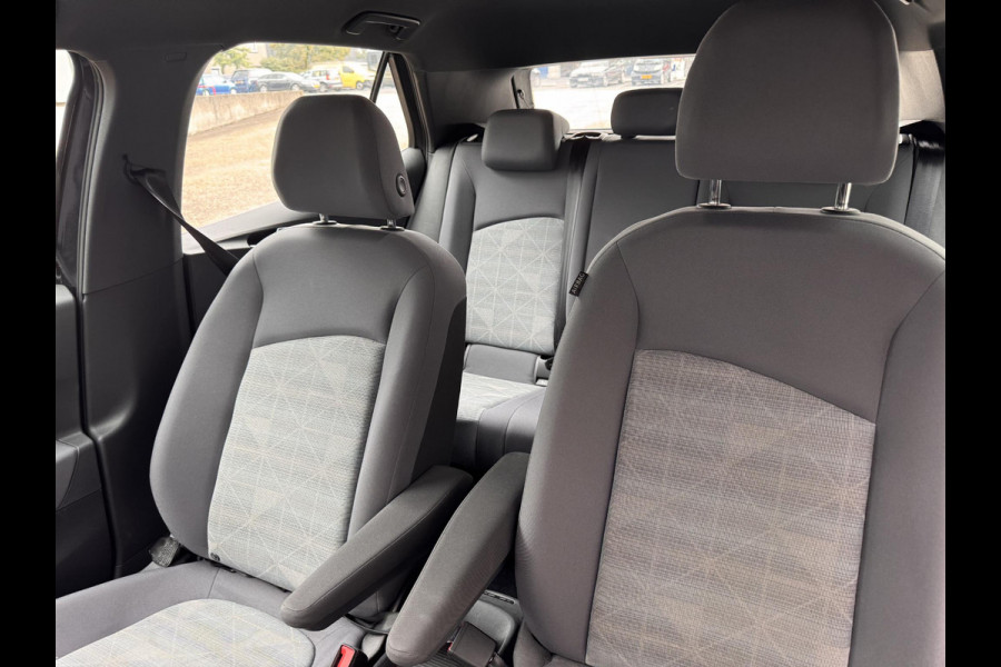 Volkswagen ID.3 Life 58 kWh | SOH: 95,1% | LED | 18"LM | Adaptive CC | Navi | Climate | Stoelverwarming |