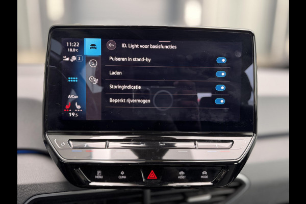 Volkswagen ID.3 Life 58 kWh | SOH: 95,1% | LED | 18"LM | Adaptive CC | Navi | Climate | Stoelverwarming |