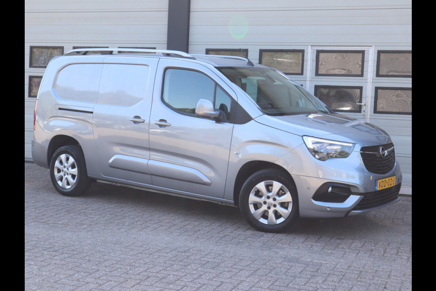 Opel Combo 1.5D 131pk Automaat Euro 6 Lang L2 - Airco - Camera - Cruise - Trekhaak