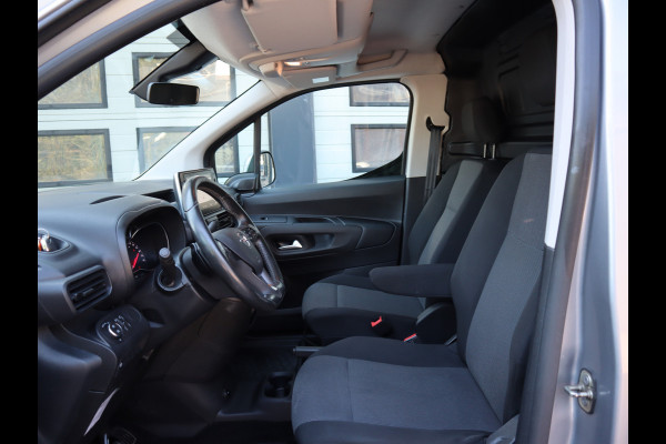 Opel Combo 1.5D 131pk Automaat Euro 6 Lang L2 - Airco - Camera - Cruise - Trekhaak