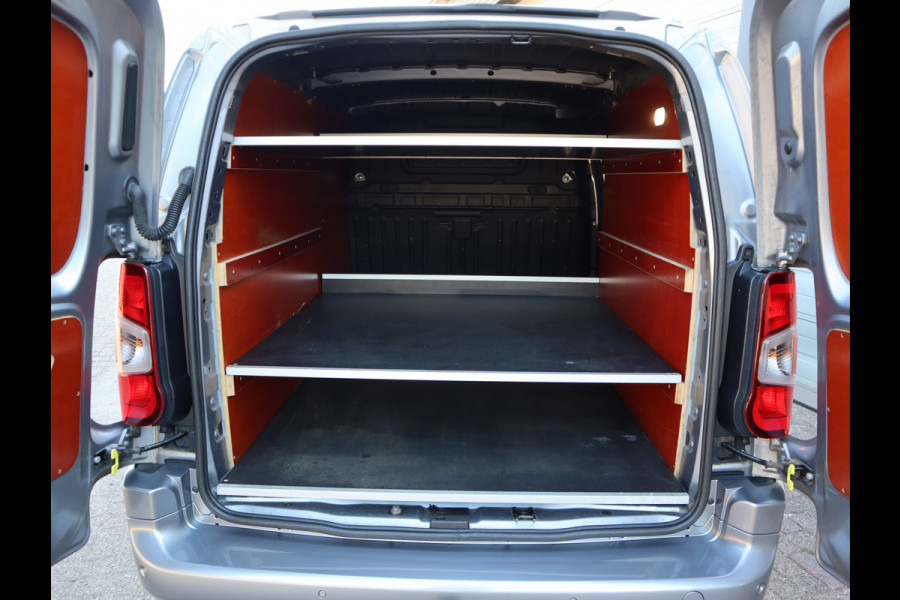Opel Combo 1.5D 131pk Automaat Euro 6 Lang L2 - Airco - Camera - Cruise - Trekhaak