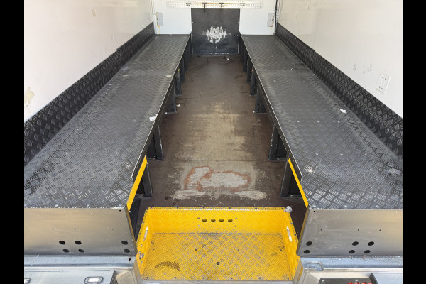 Renault Master Plancher T35 2.3 DCI 150PK Lowliner Bakwagen Airco Cruise Control Camera Foodtruck Meubelbak Paardenwagen