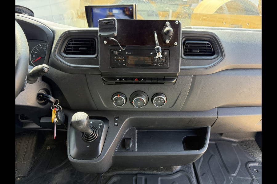 Renault Master Plancher T35 2.3 DCI 150PK Lowliner Bakwagen Airco Cruise Control Camera Foodtruck Meubelbak Paardenwagen
