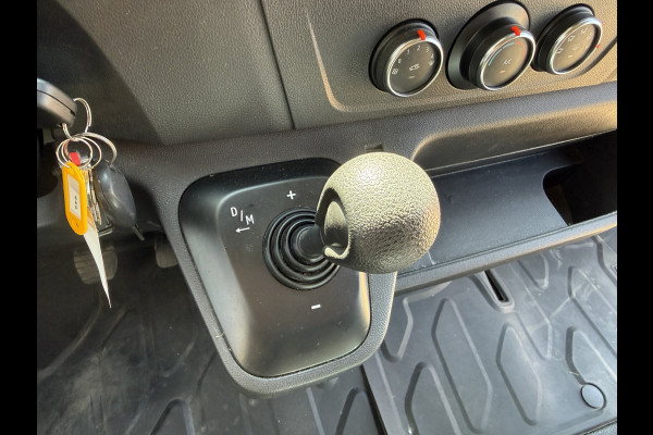 Renault Master Plancher T35 2.3 DCI 150PK Lowliner Bakwagen Airco Cruise Control Camera Foodtruck Meubelbak Paardenwagen