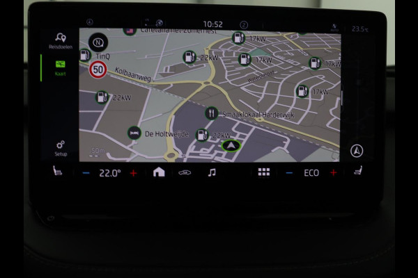 Škoda Enyaq iV 80 Business Edition | SOH 93,6% | Panoramadak | Leder/alcantara | Memory | Stuur/stoel verwarming | Adaptive cruise | Carplay | Sfeerverlichting | Camera | Park assist | Trekhaak