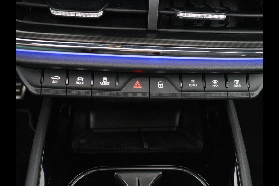 Škoda Enyaq iV 80 Business Edition | SOH 93,6% | Panoramadak | Leder/alcantara | Memory | Stuur/stoel verwarming | Adaptive cruise | Carplay | Sfeerverlichting | Camera | Park assist | Trekhaak