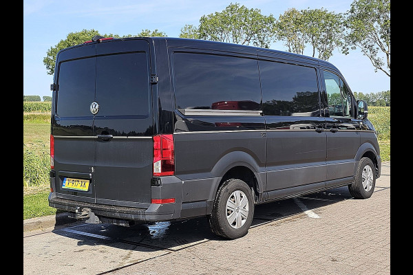 Volkswagen Crafter 30 2.0 TDI L3H2 Highline Cruise control, Airco, Pdc, Carplay, Navi, Camera, Stoelverwarming, DSG autom, Trekhaak