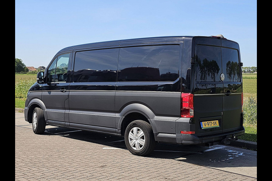 Volkswagen Crafter 30 2.0 TDI L3H2 Highline Cruise control, Airco, Pdc, Carplay, Navi, Camera, Stoelverwarming, DSG autom, Trekhaak