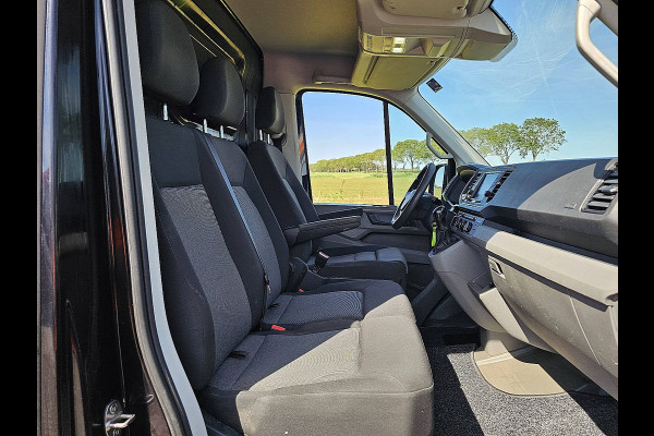 Volkswagen Crafter 30 2.0 TDI L3H2 Highline Cruise control, Airco, Pdc, Carplay, Navi, Camera, Stoelverwarming, DSG autom, Trekhaak
